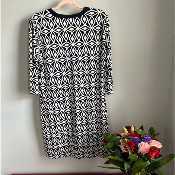 Banana Republic Geometric Print Shift Dress - Picture 6 of 6